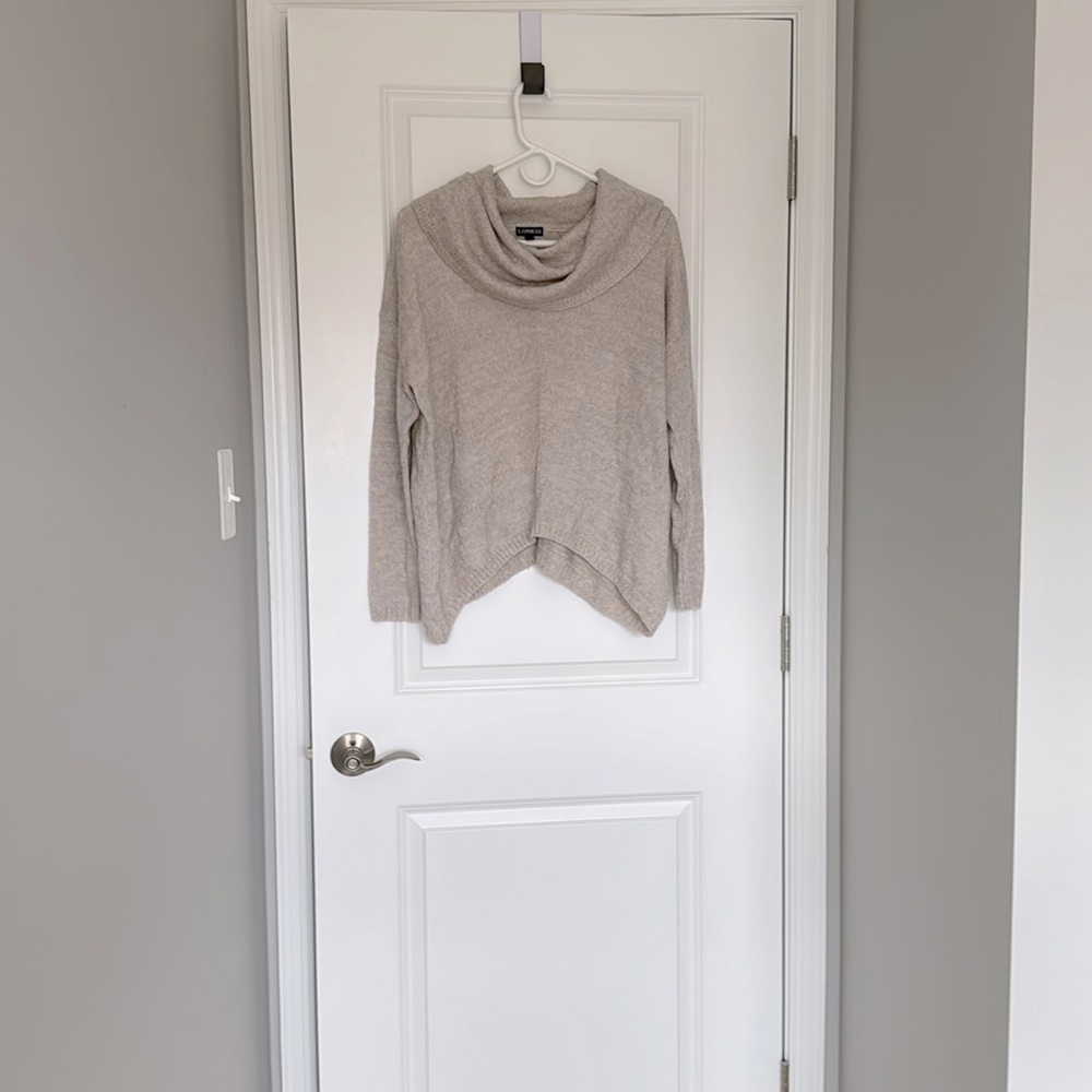 Express Women's Beige Tan Cowl Neck Sweater (XS/S)